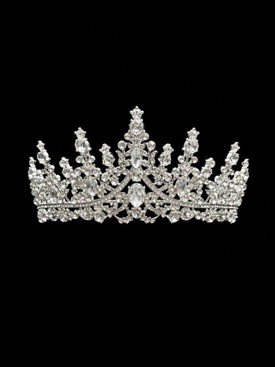 MC131 Quinceañera Silver Crown